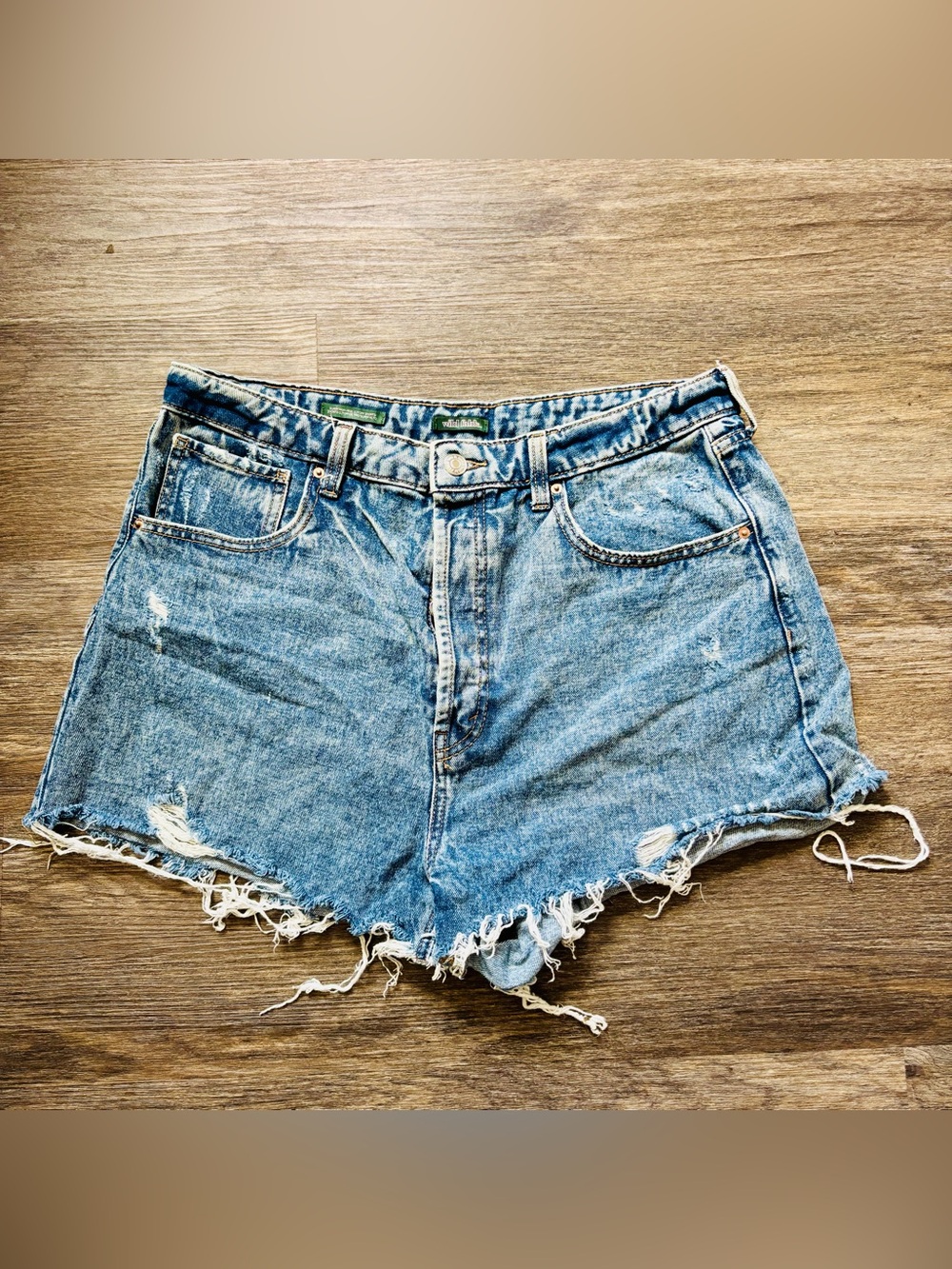 Classic Distressed Denim Shorts - Blue